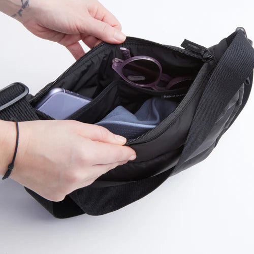 Puffer Moon Bag Small