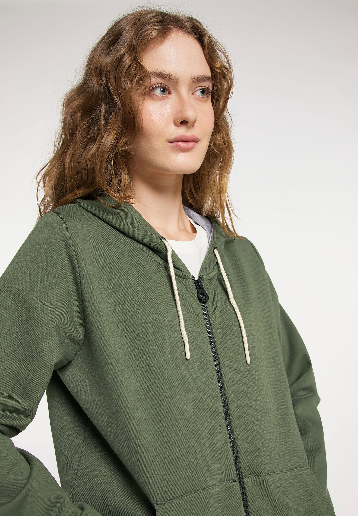 ZIP IN